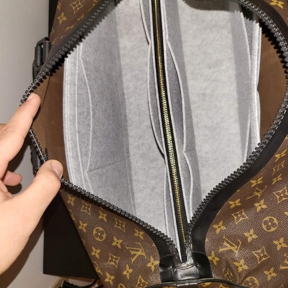 *SOLD*Waterproof Keepall 55 Bandouliere Monogram - Picture 14 of 16